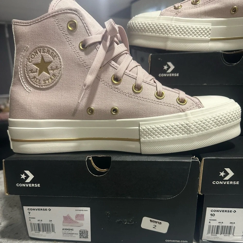 Converse Chuck Taylor All StarLift HighTop Platform Sneaker authentic/brand new - Picture 3 of 11
